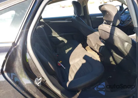 2014 Ford Fusion Se z USA, uszkodzony, nr VIN 1FA6P0H73E5374450